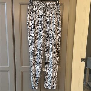 Black & White Geometric Drawstring Joggers